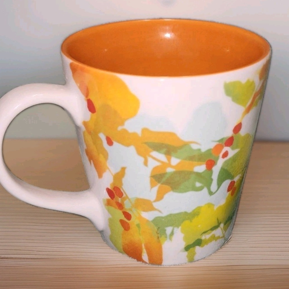 New Starbucks Fall Leaves and Berries Mugs 2008 Large White Orange Collectible